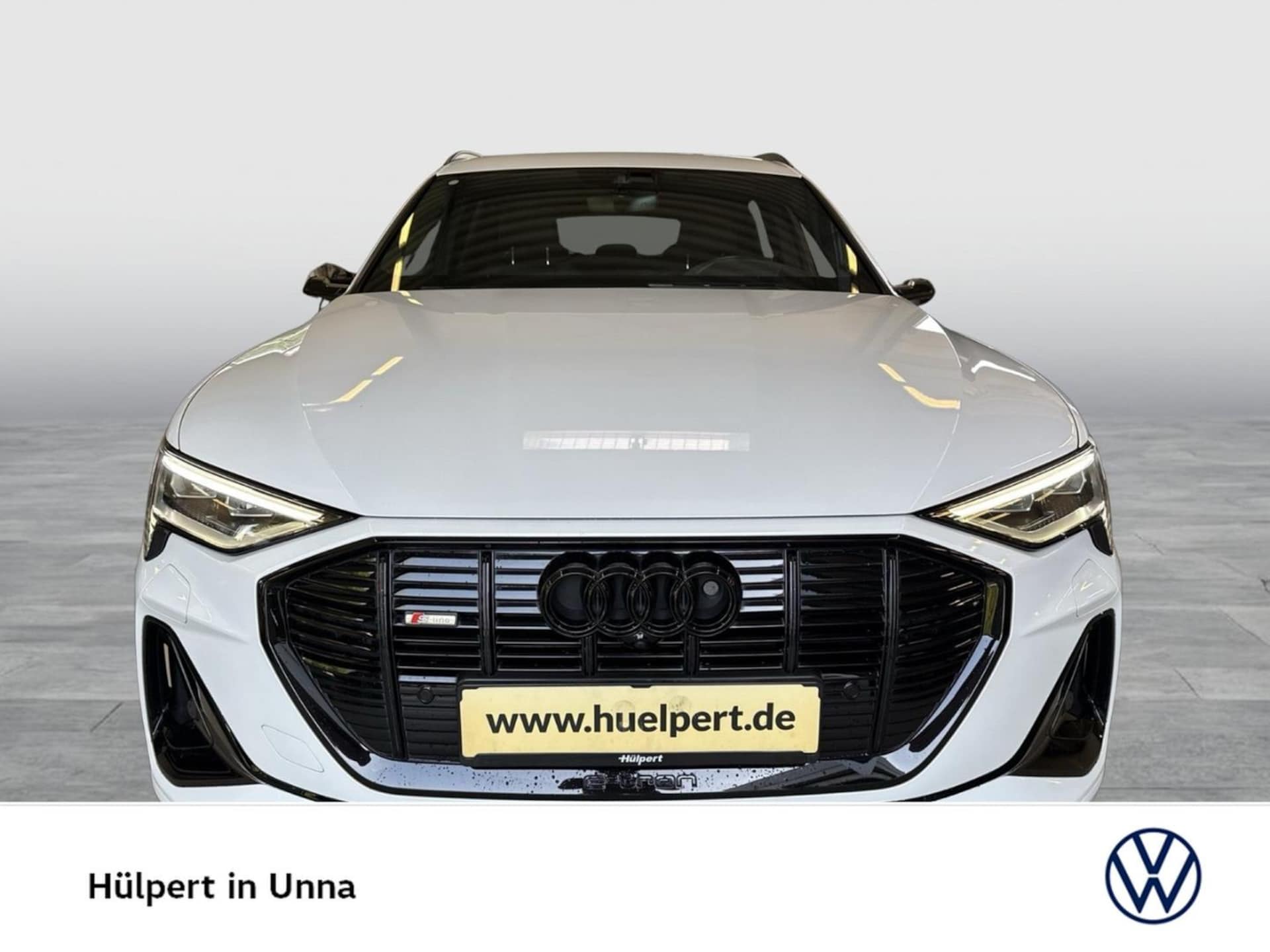 Audi e-tron S line