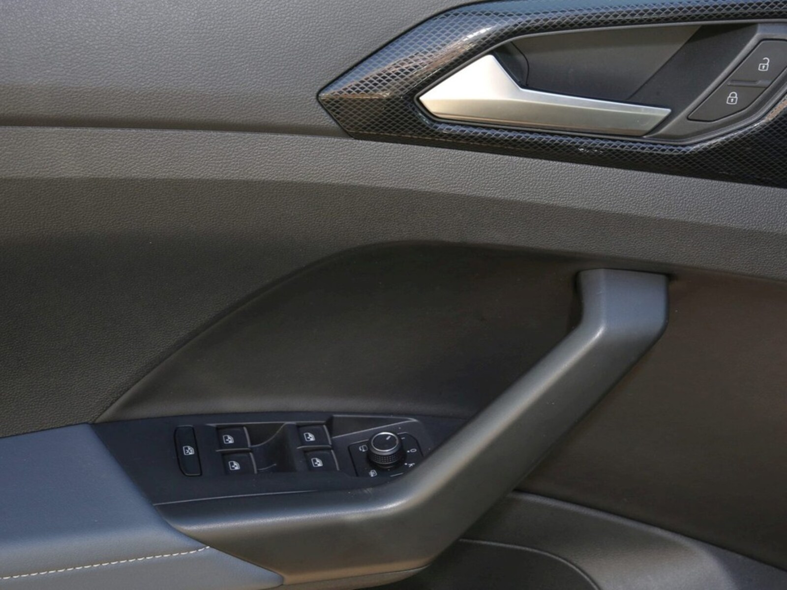 Volkswagen T-Cross – Bild 18