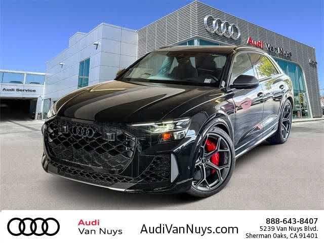 2025 Audi RS Q8 SUV performance