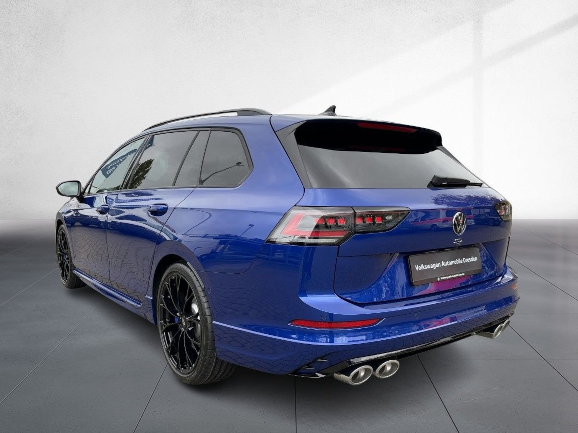 Volkswagen Golf Variant R