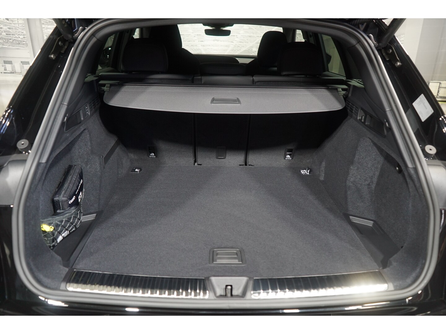 Bild über Audi Q5 SUV TDI quattro 150 kW S tronic - für weitere Informationen kontaktieren Sie den Audi Partner