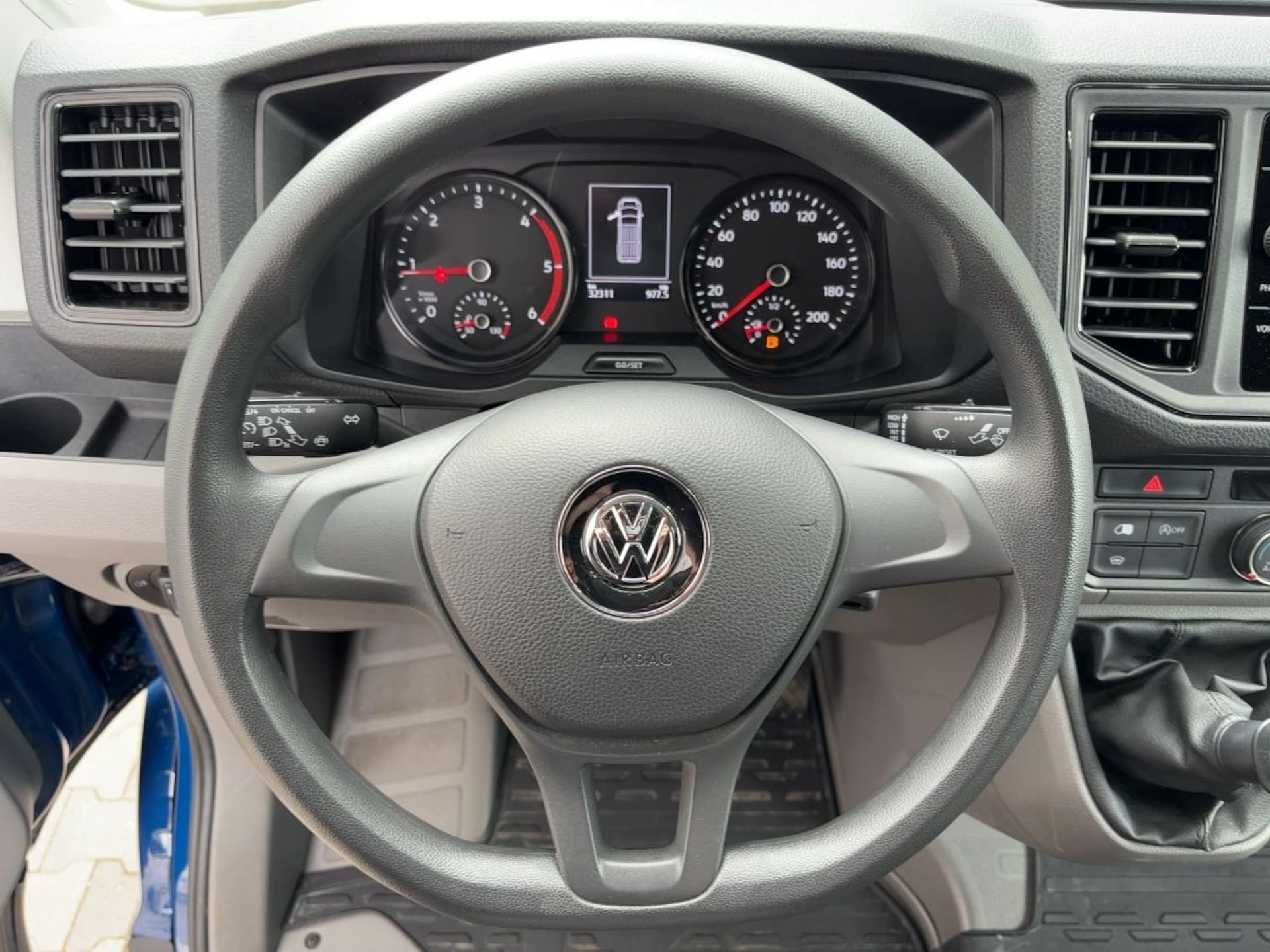 Volkswagen Crafter Kasten mittlerer Radstand