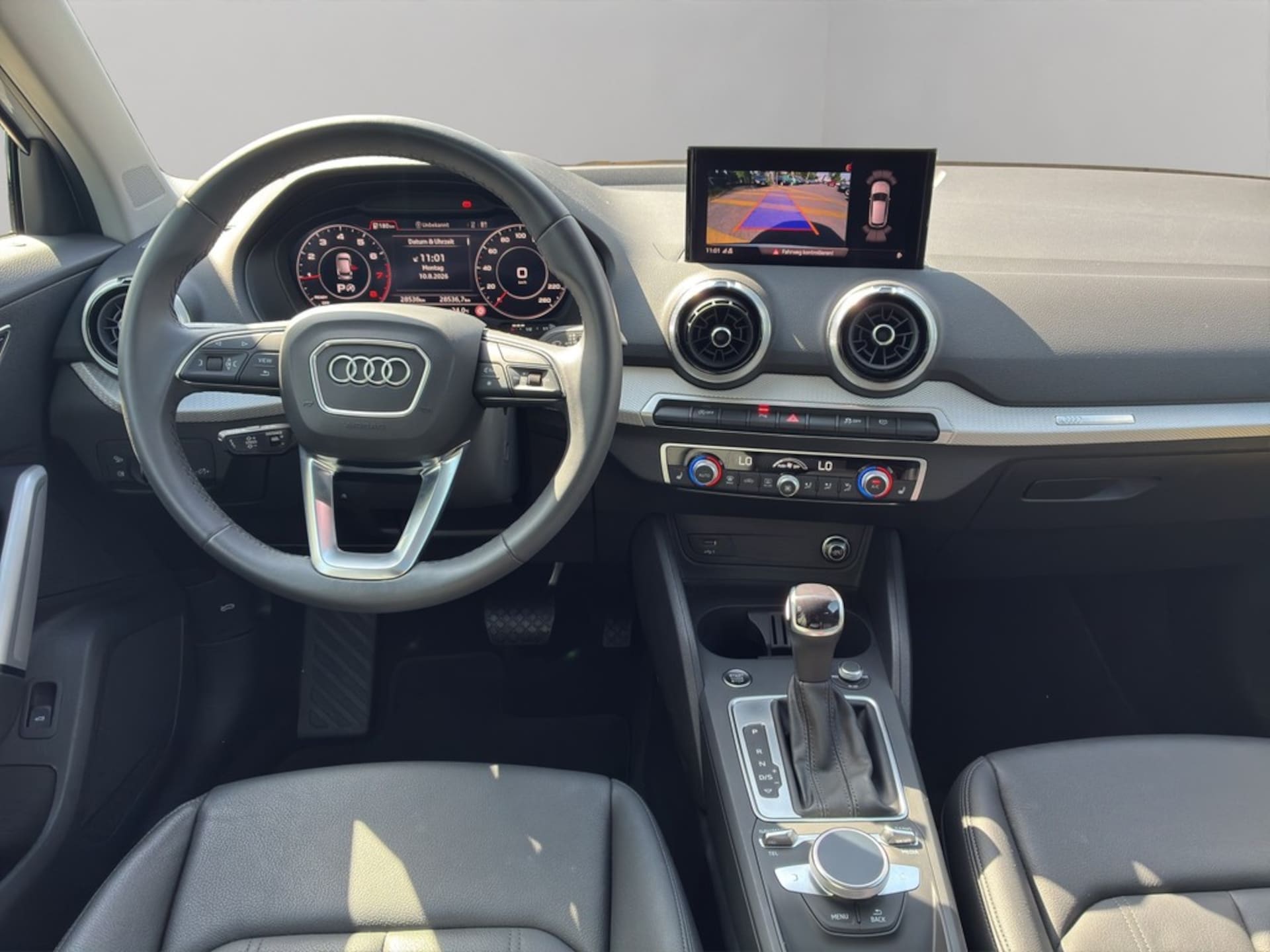 Audi Q2 S line