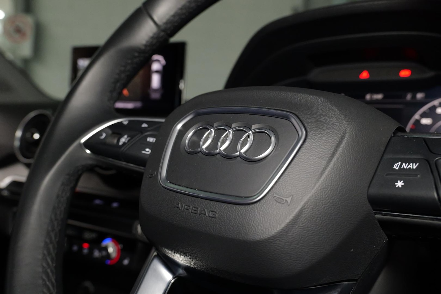 Image about Audi Q2 35 TFSI S tronic