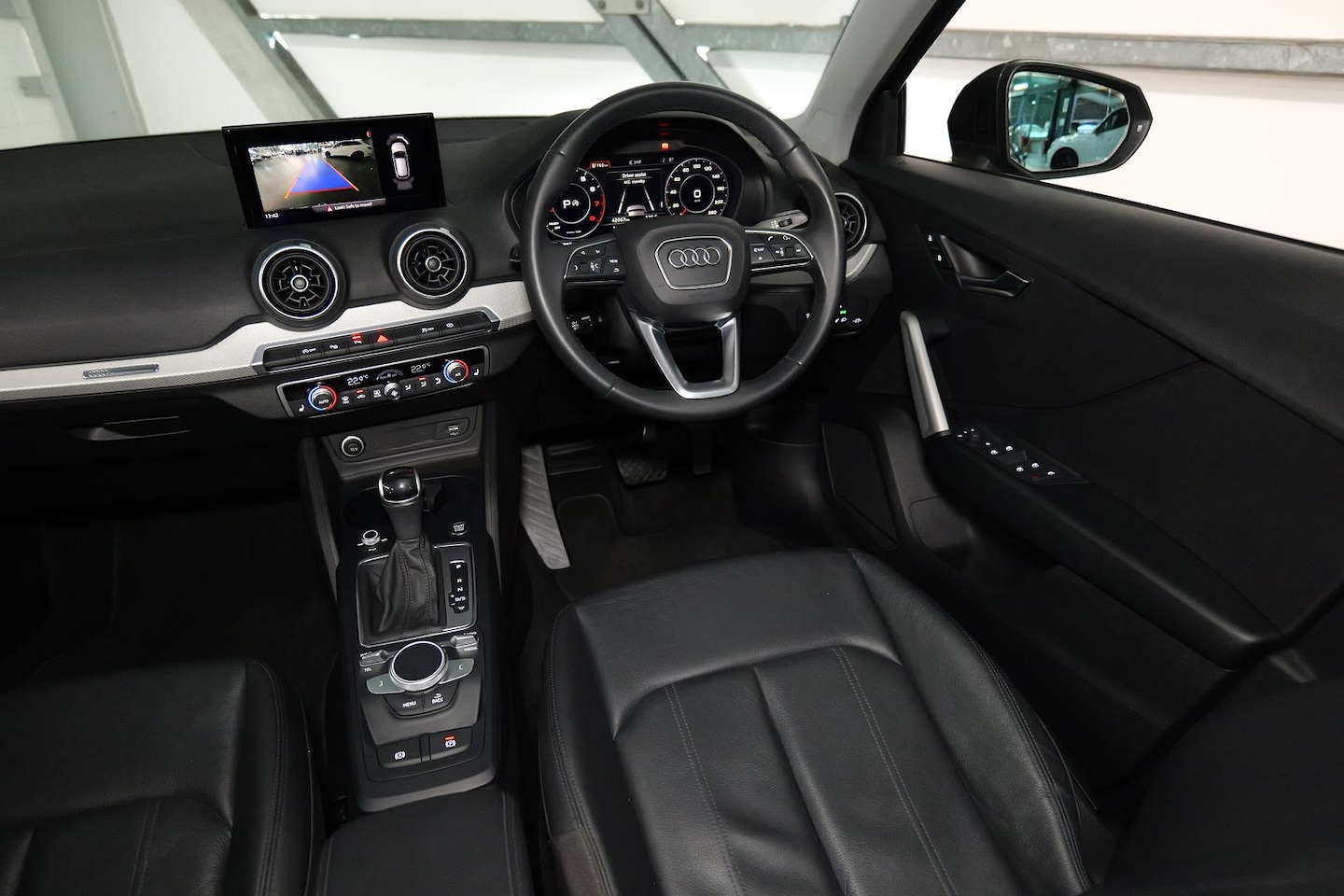Image about Audi Q2 35 TFSI S tronic
