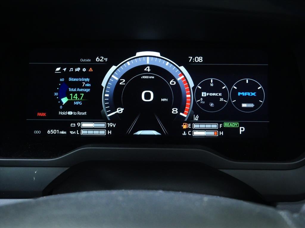 2024 Toyota Sequoia Platinum - Photo 25