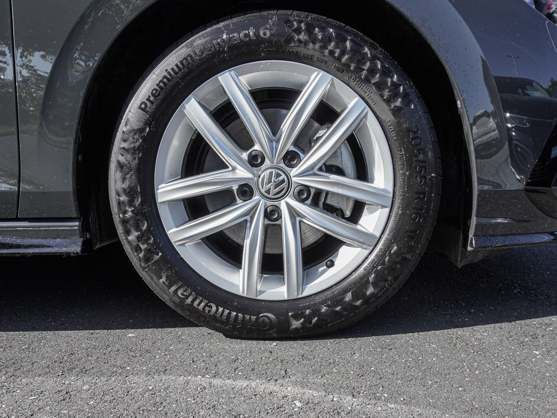Volkswagen Golf R-Line