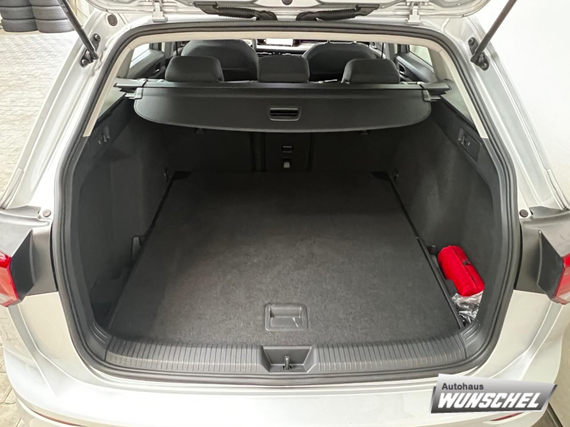 Volkswagen Golf Variant Life