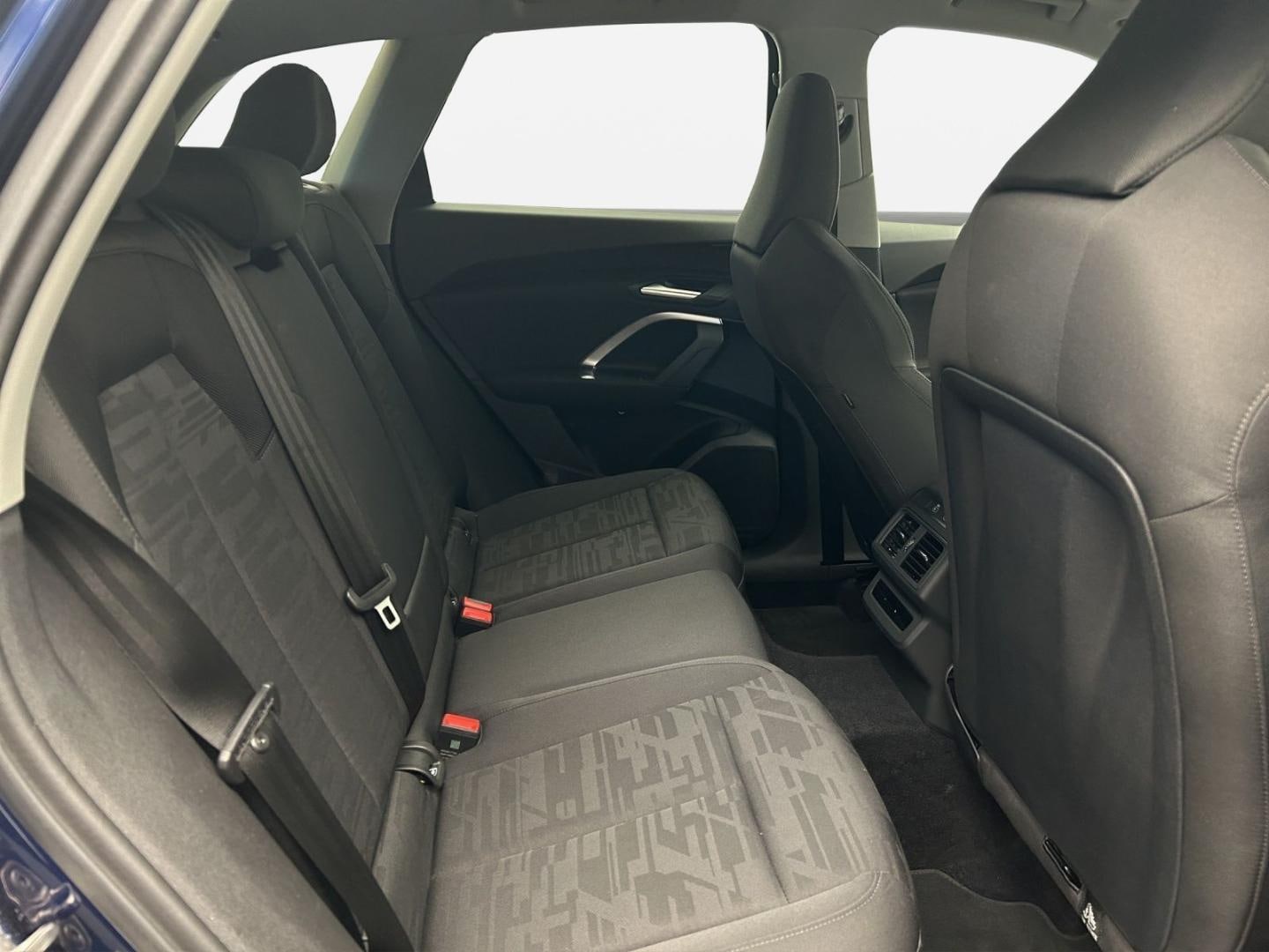 Bild über Audi Q5 SUV TFSI 150 kW S tronic - für weitere Informationen kontaktieren Sie den Audi Partner