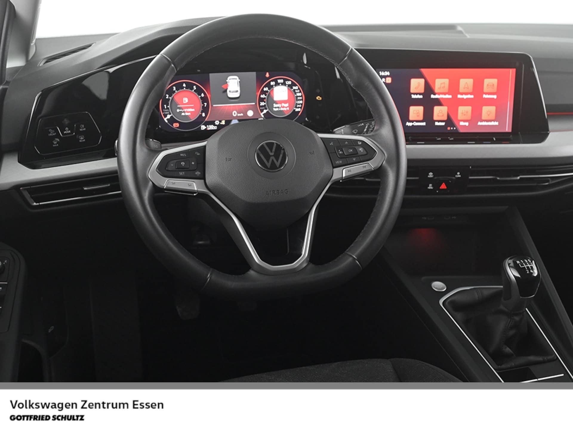 Volkswagen Golf Life