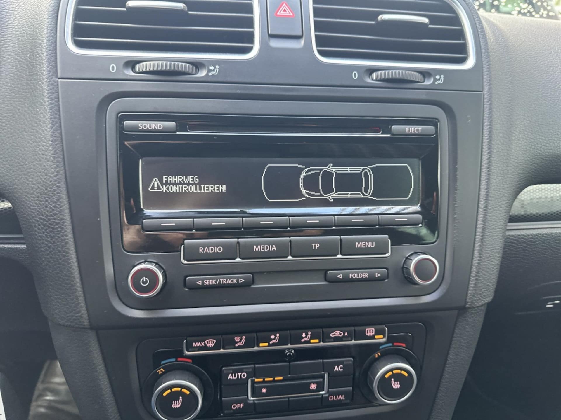 Volkswagen Golf GTI