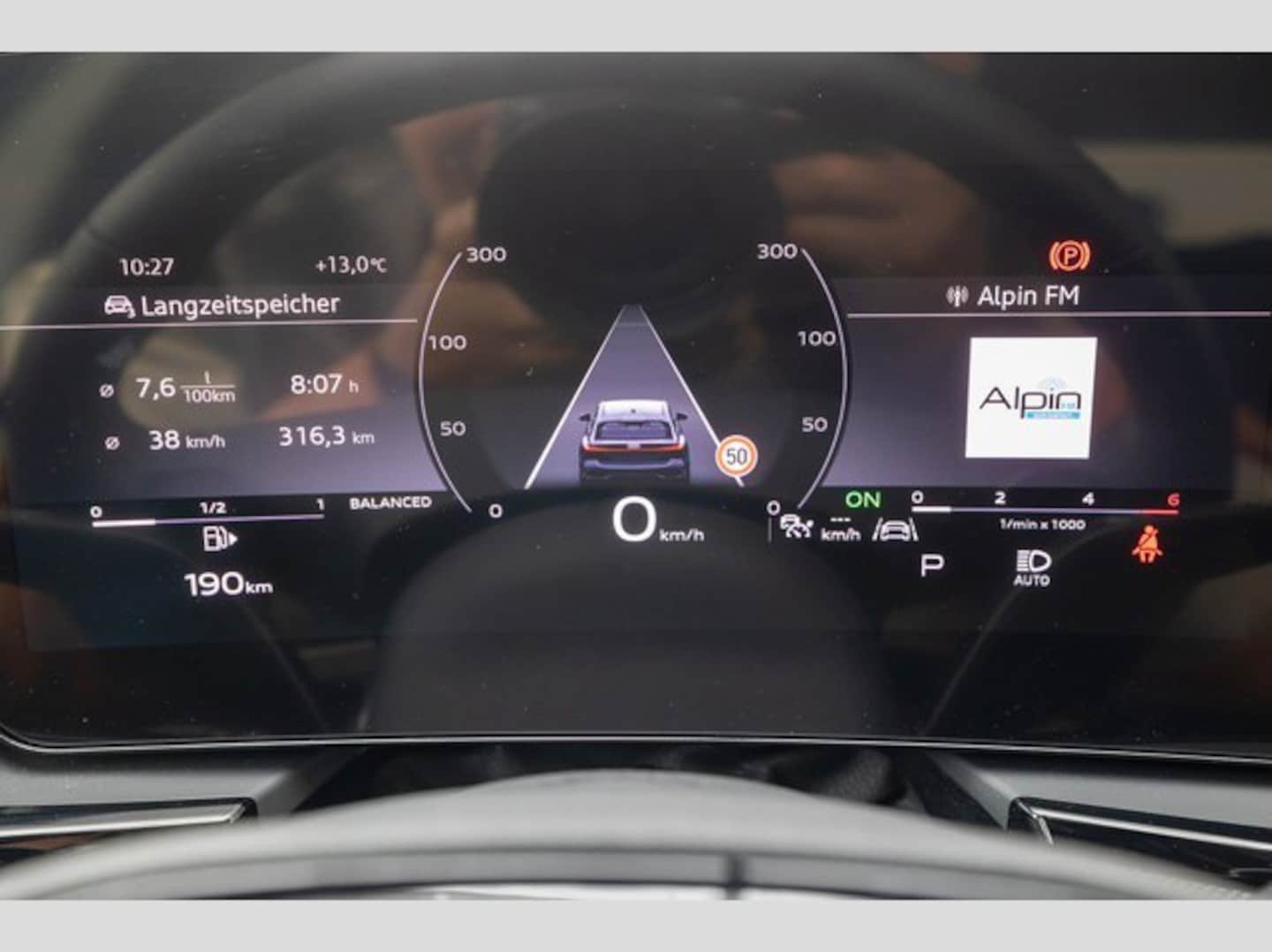 Bild über Audi A5 Avant TDI quattro 150 kW S tronic - für weitere Informationen kontaktieren Sie den Audi Partner