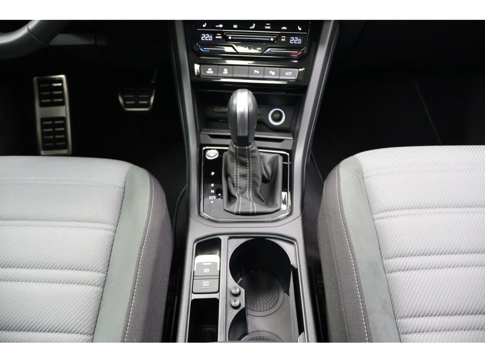 Volkswagen Touran – Bild 11