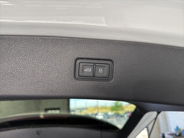 2025 Audi Q7 Premium Plus - Photo 11