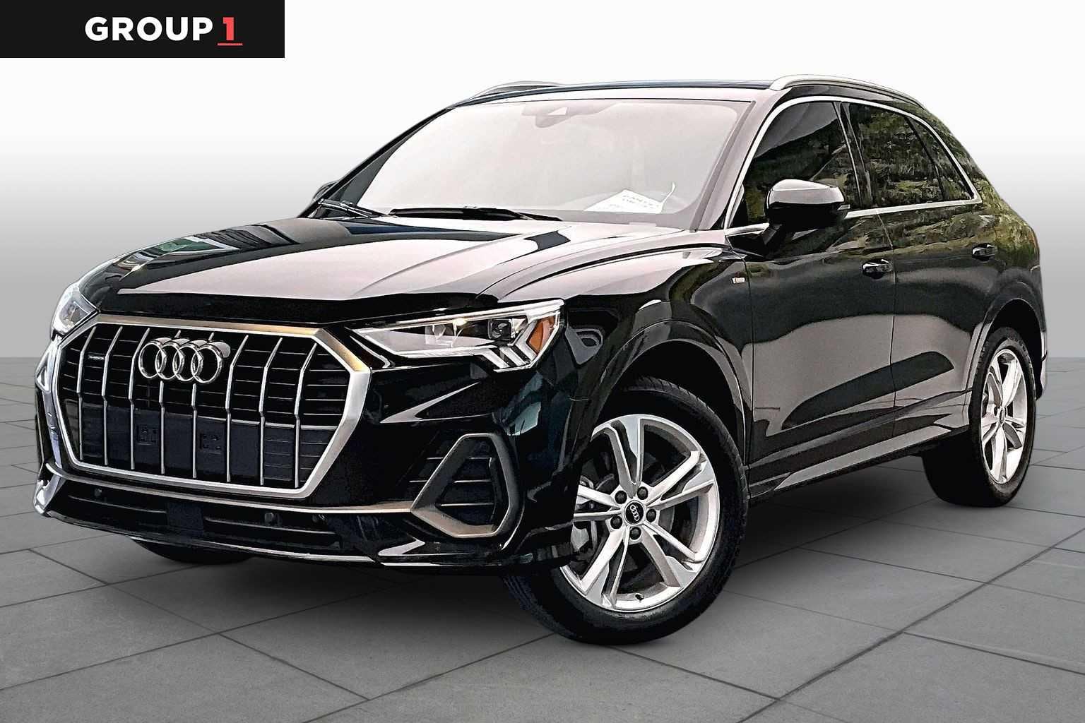 2024 Audi Q3 45 TFSI S Line Premium quattro's photo