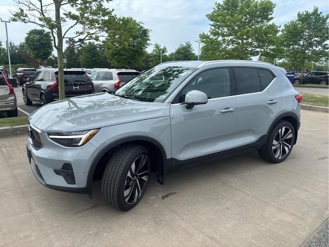 2024 Volvo XC40