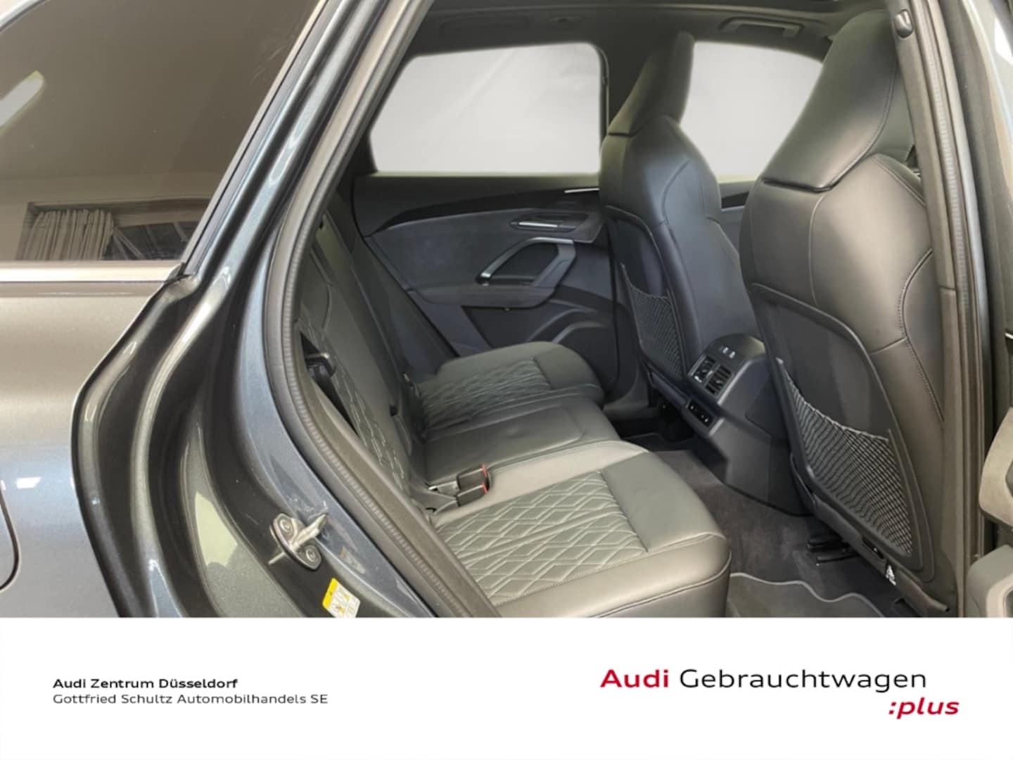 Bild über Audi SQ5 SUV TFSI 270 kW S tronic - für weitere Informationen kontaktieren Sie den Audi Partner