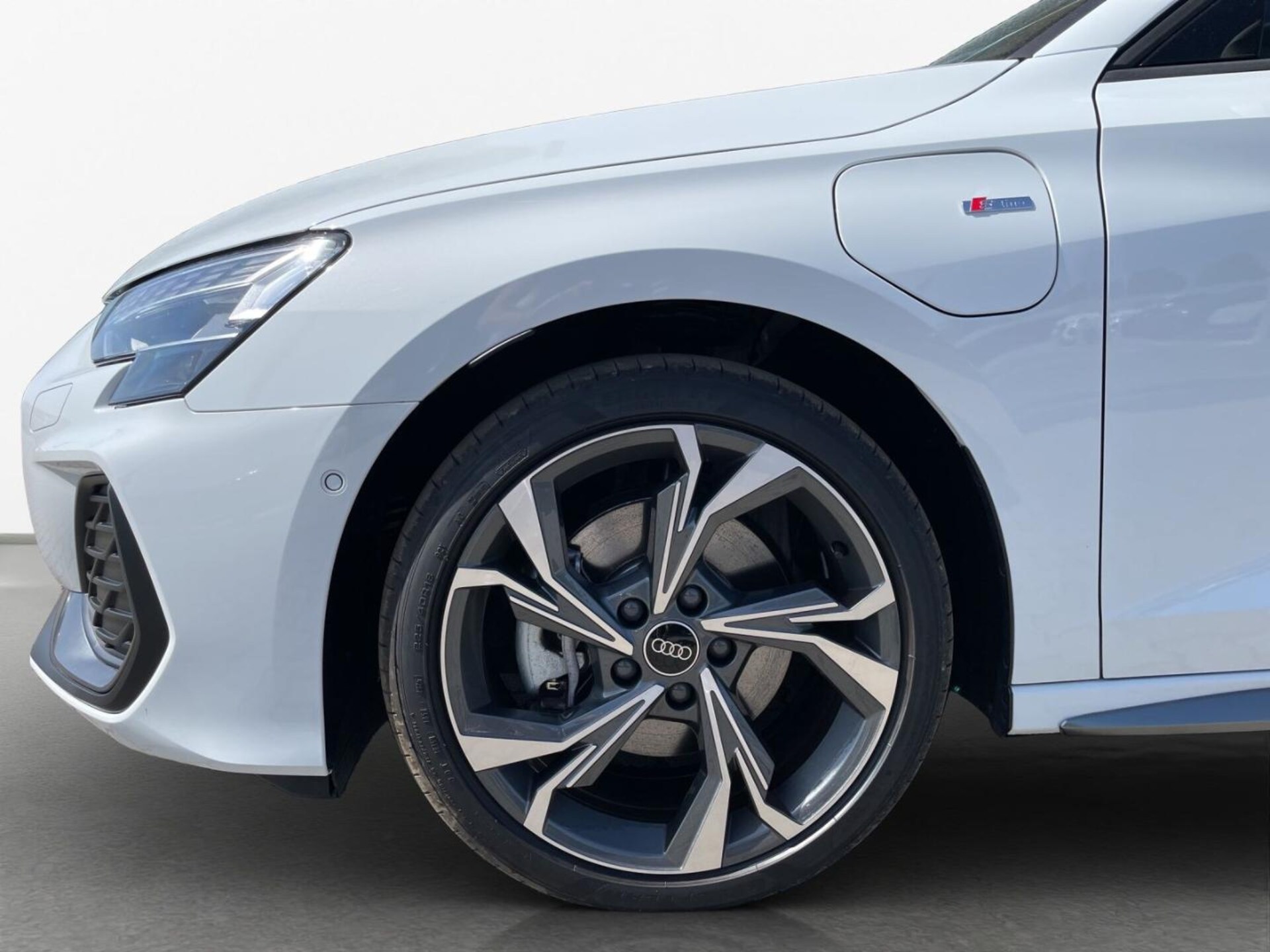 Audi A3 Sportback TFSI e S line