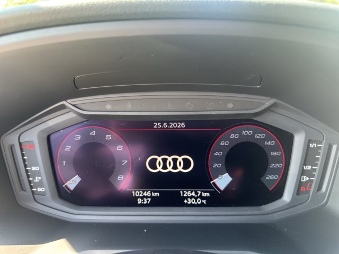 Bild über Audi A1 allstreet 30 TFSI Schaltgetriebe - für weitere Informationen kontaktieren Sie den Audi Partner
