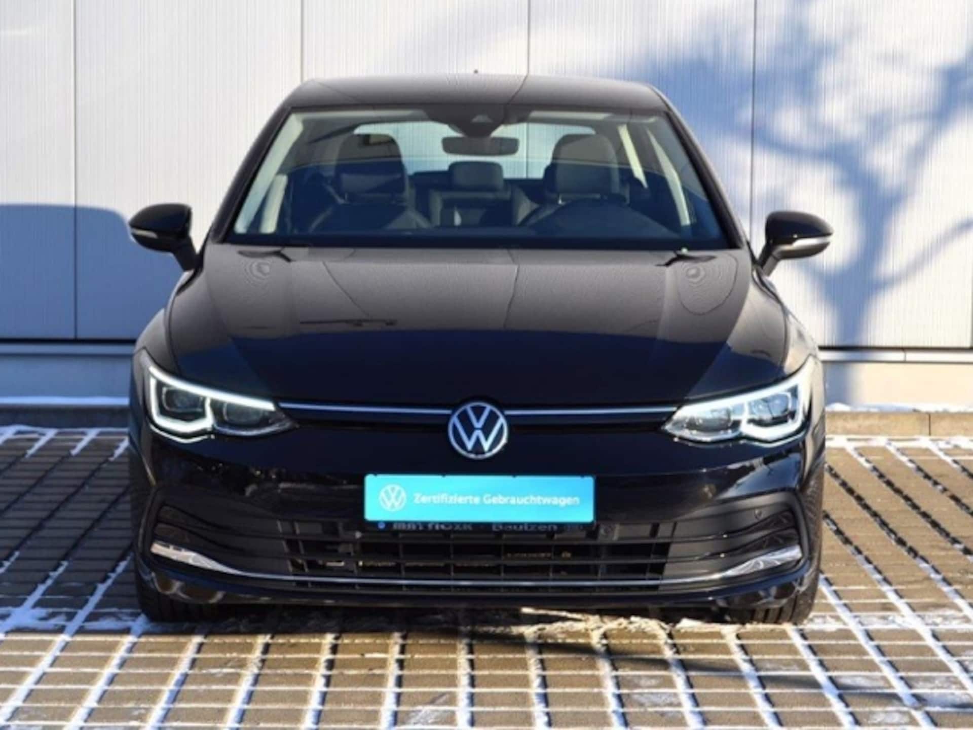 Volkswagen Golf Style
