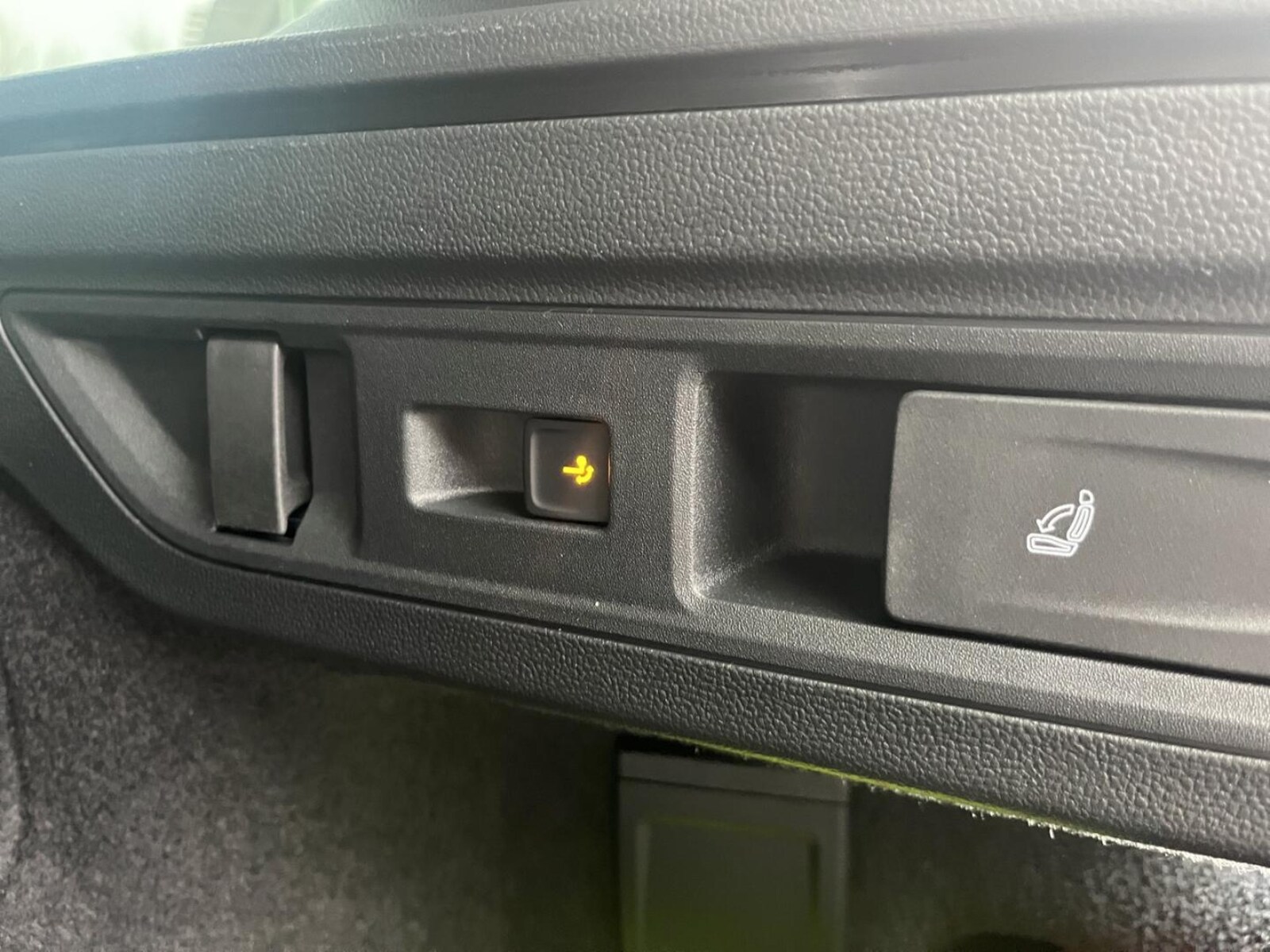 Volkswagen Passat – Bild 21