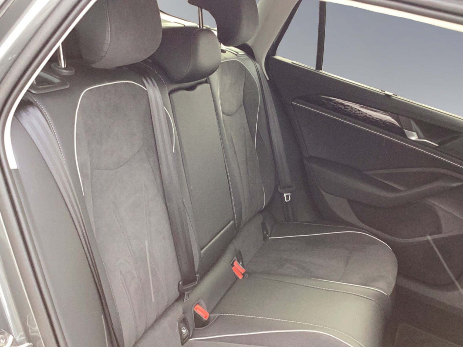 Volkswagen Passat – Bild 18