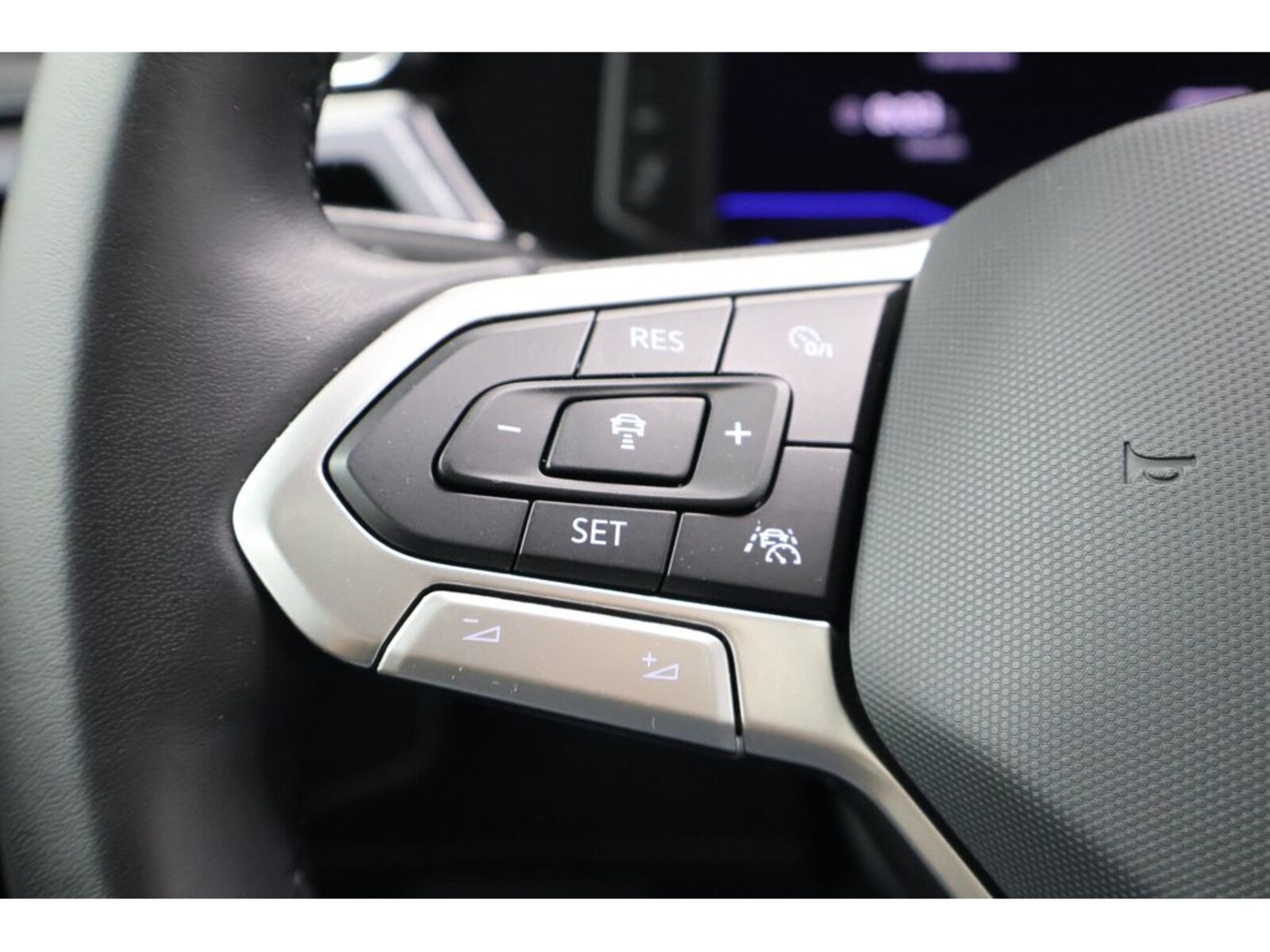 Volkswagen Touran – Bild 14