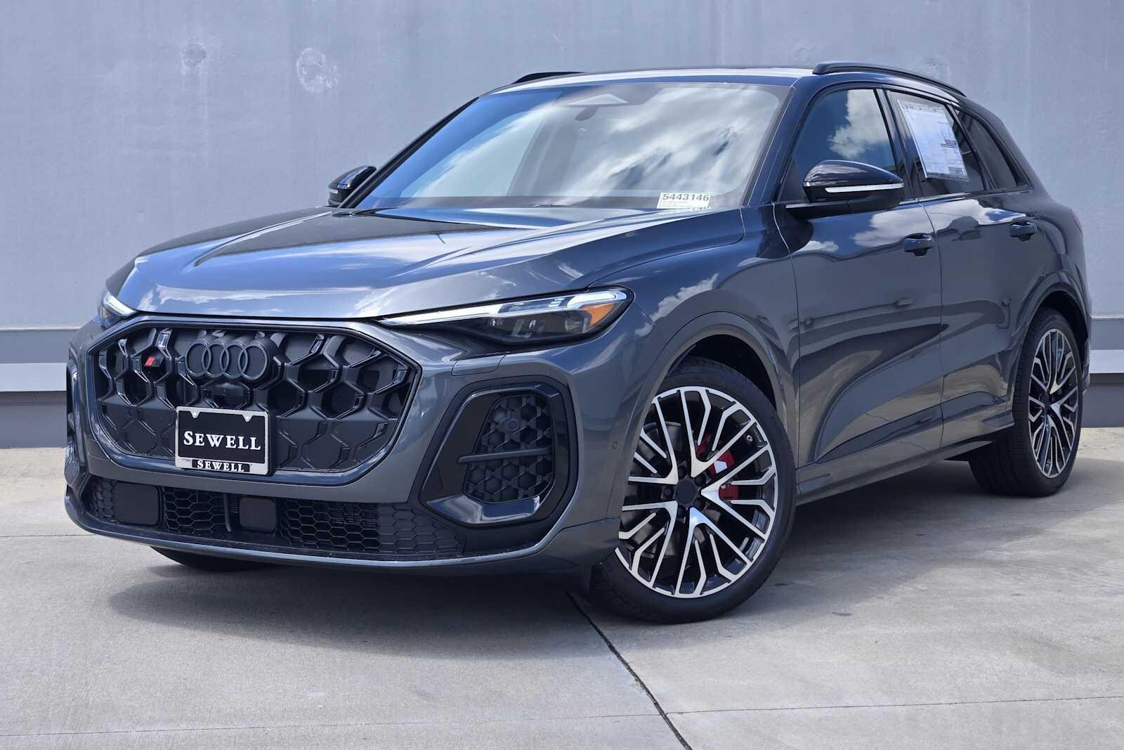 2026 Audi SQ5 Premium Plus quattro's photo