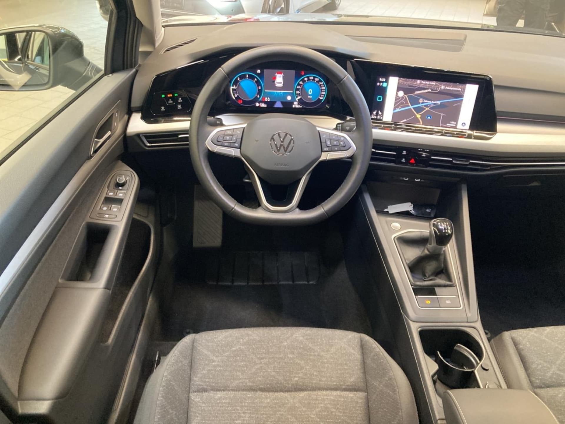 Volkswagen Golf Variant Life