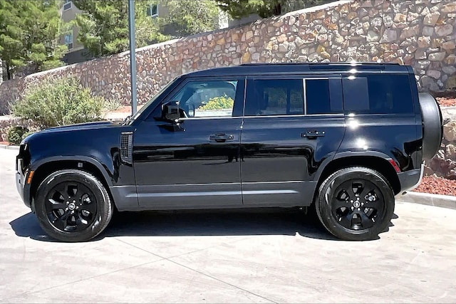2025 Land Rover Defender