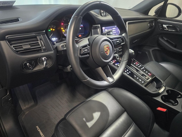 2024 Porsche Macan