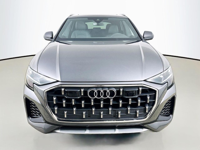 2026 Audi Q8