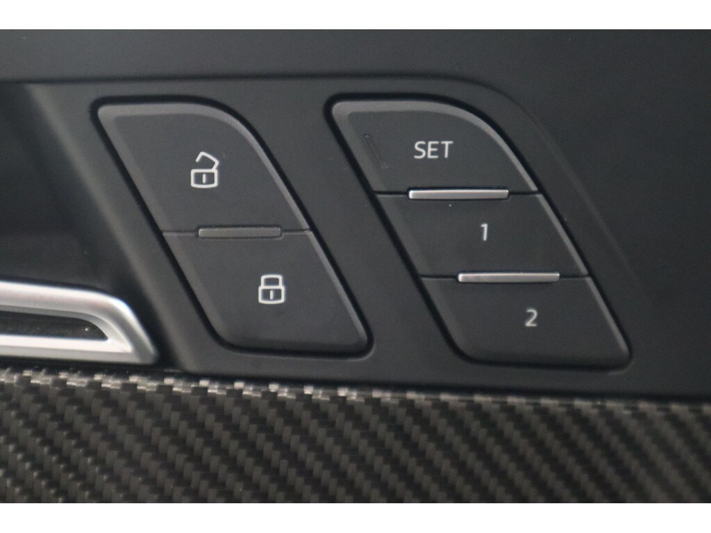 Image about Audi RS 4 Avant TFSI quattro tiptronic