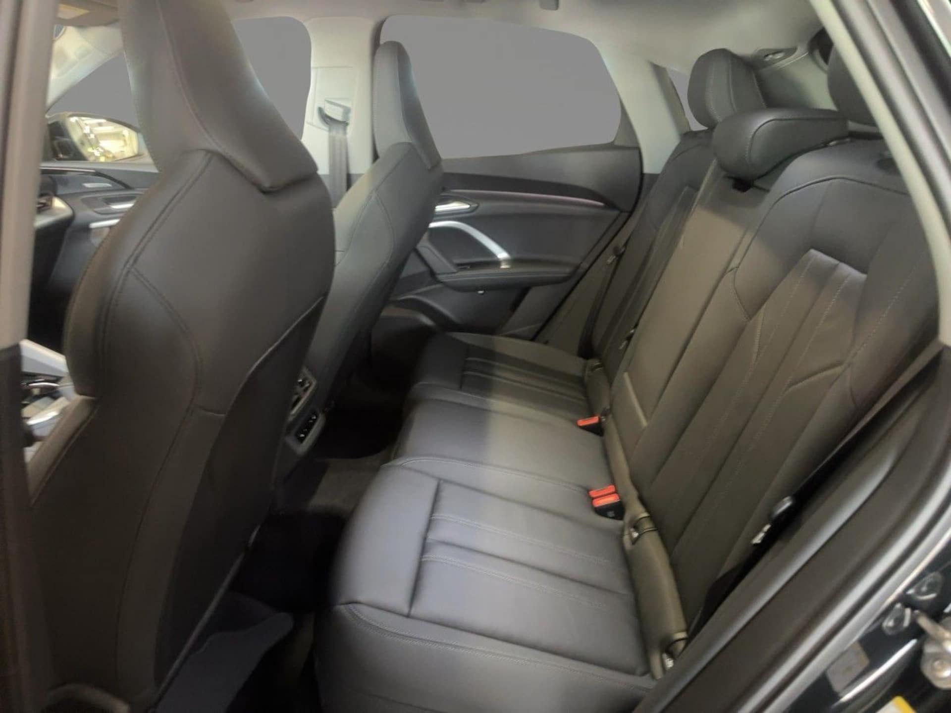 Audi Q5 Sportback edition one