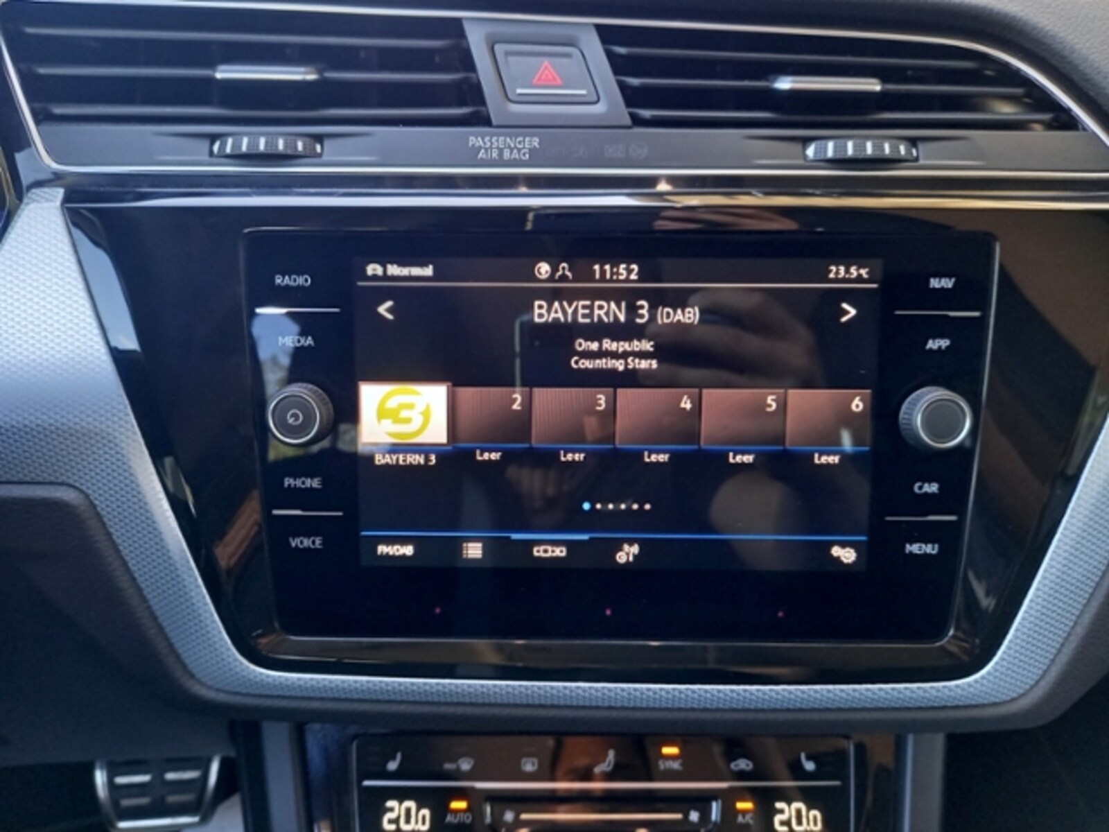 Volkswagen Touran – Bild 11