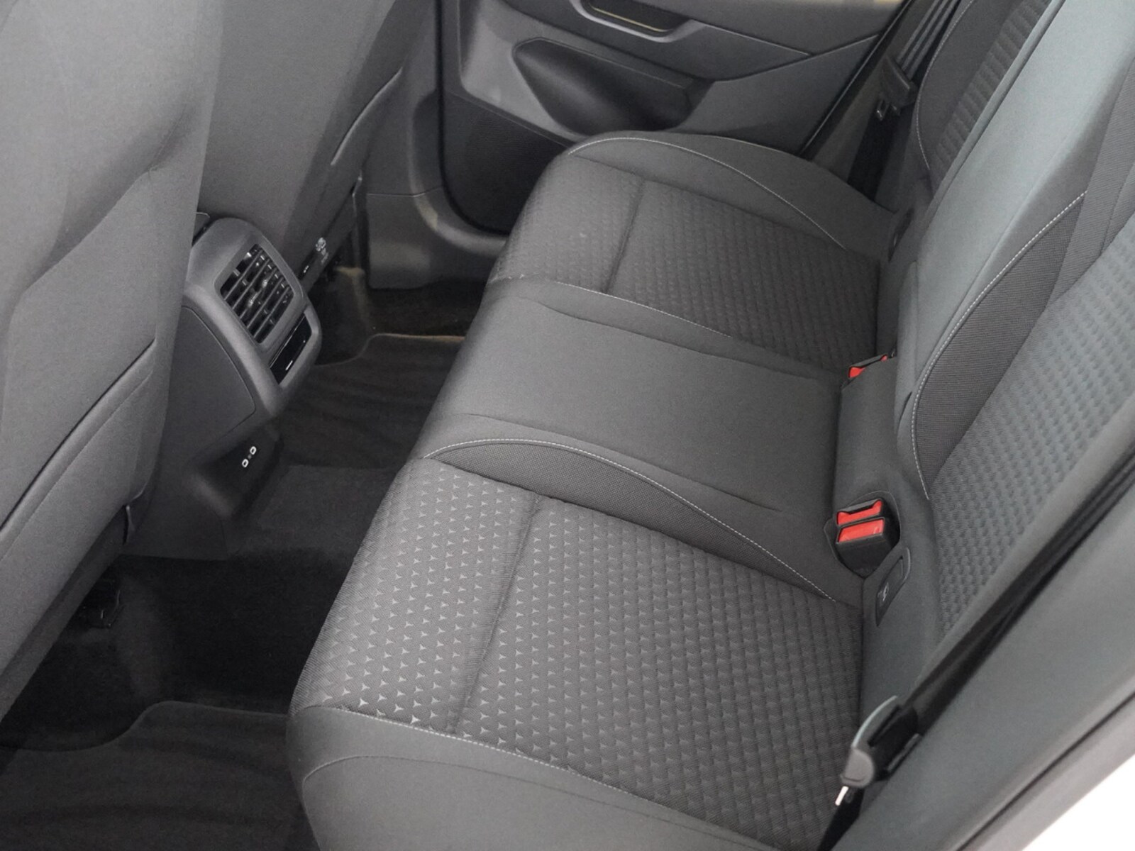Volkswagen T-Roc – Bild 10