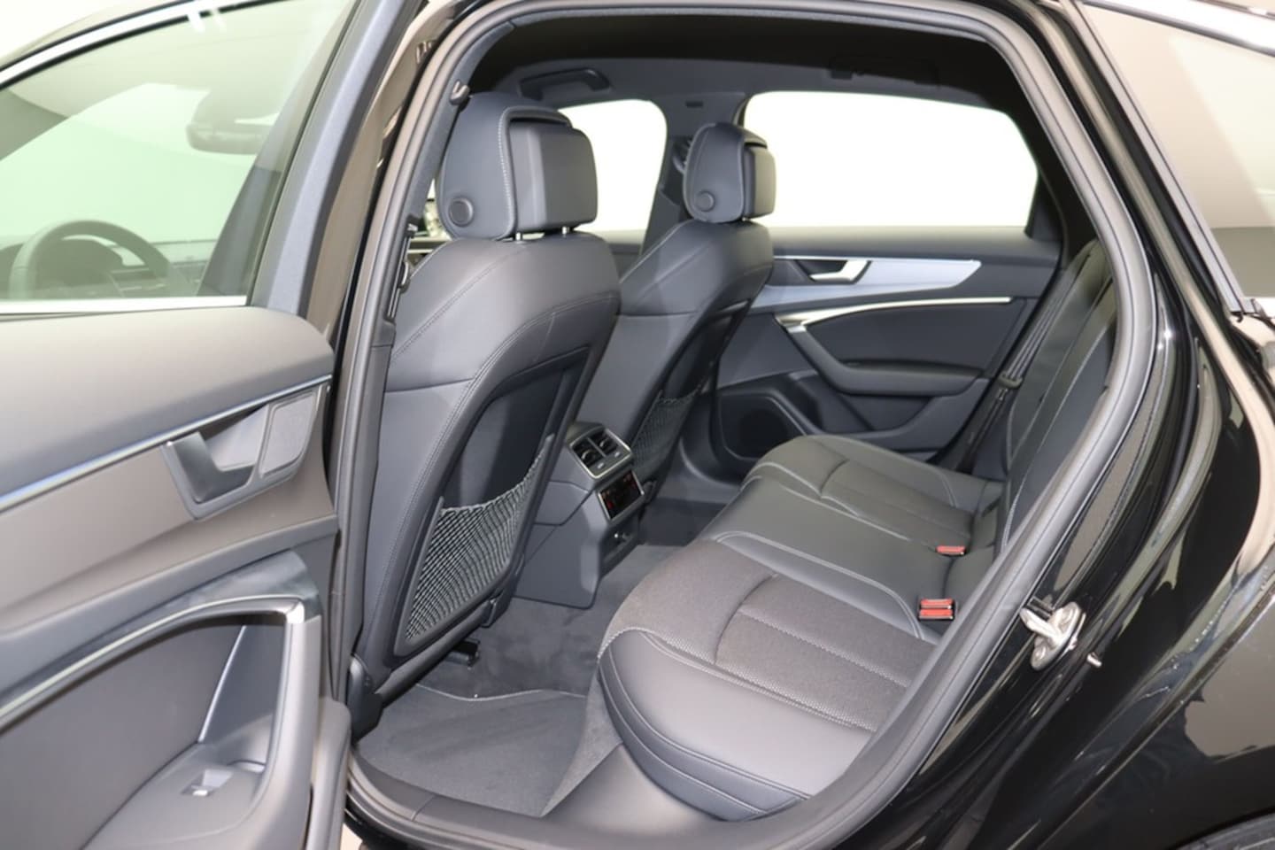 Bild über Audi A6 Limousine advanced 40 TDI S tronic - für weitere Informationen kontaktieren Sie den Audi Partner