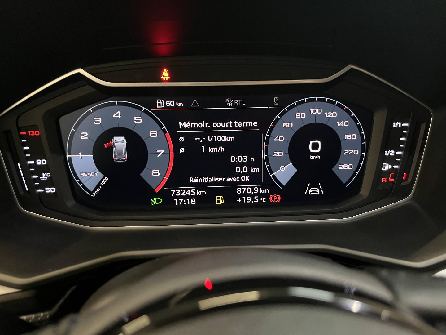 Image about Audi A1 Sportback Design 30 TFSI 85 kW (116 ch) 6 vitesses