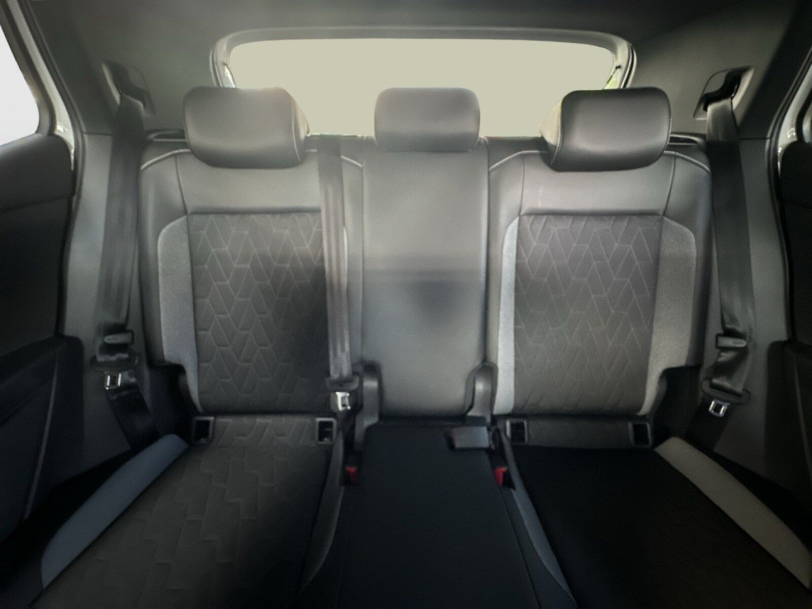 Volkswagen T-Cross – Bild 11