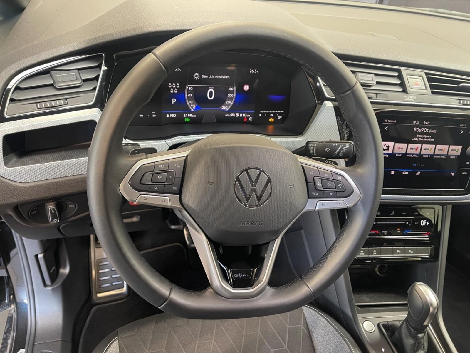 Volkswagen Touran – Bild 11