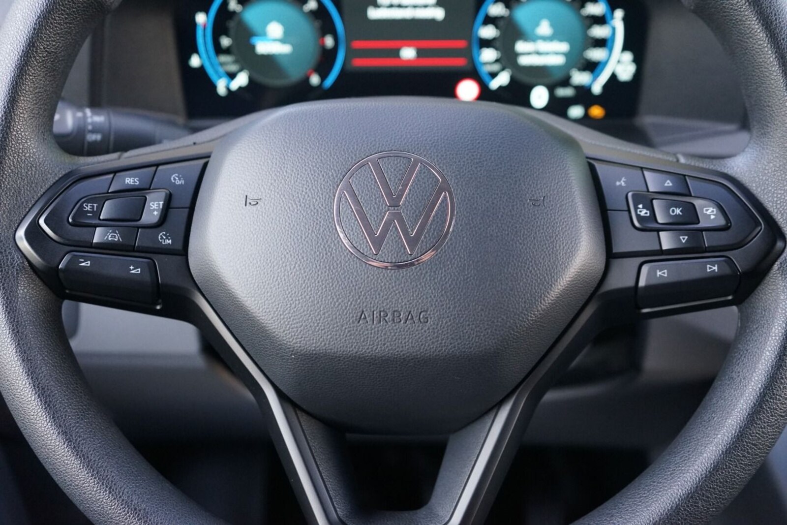 Volkswagen Transporter Kasten langer Radstand – Bild 15