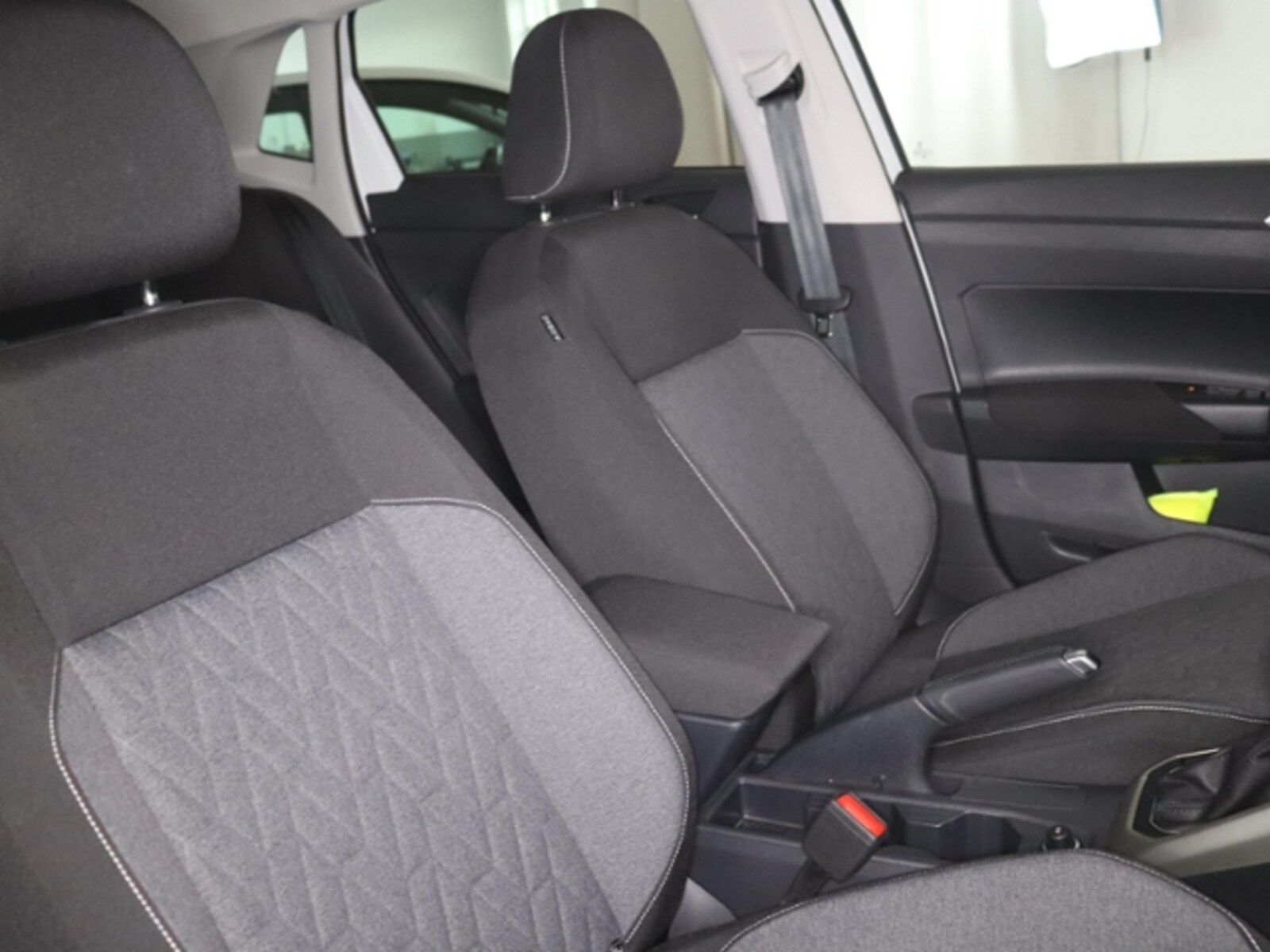 Volkswagen Polo – Bild 8