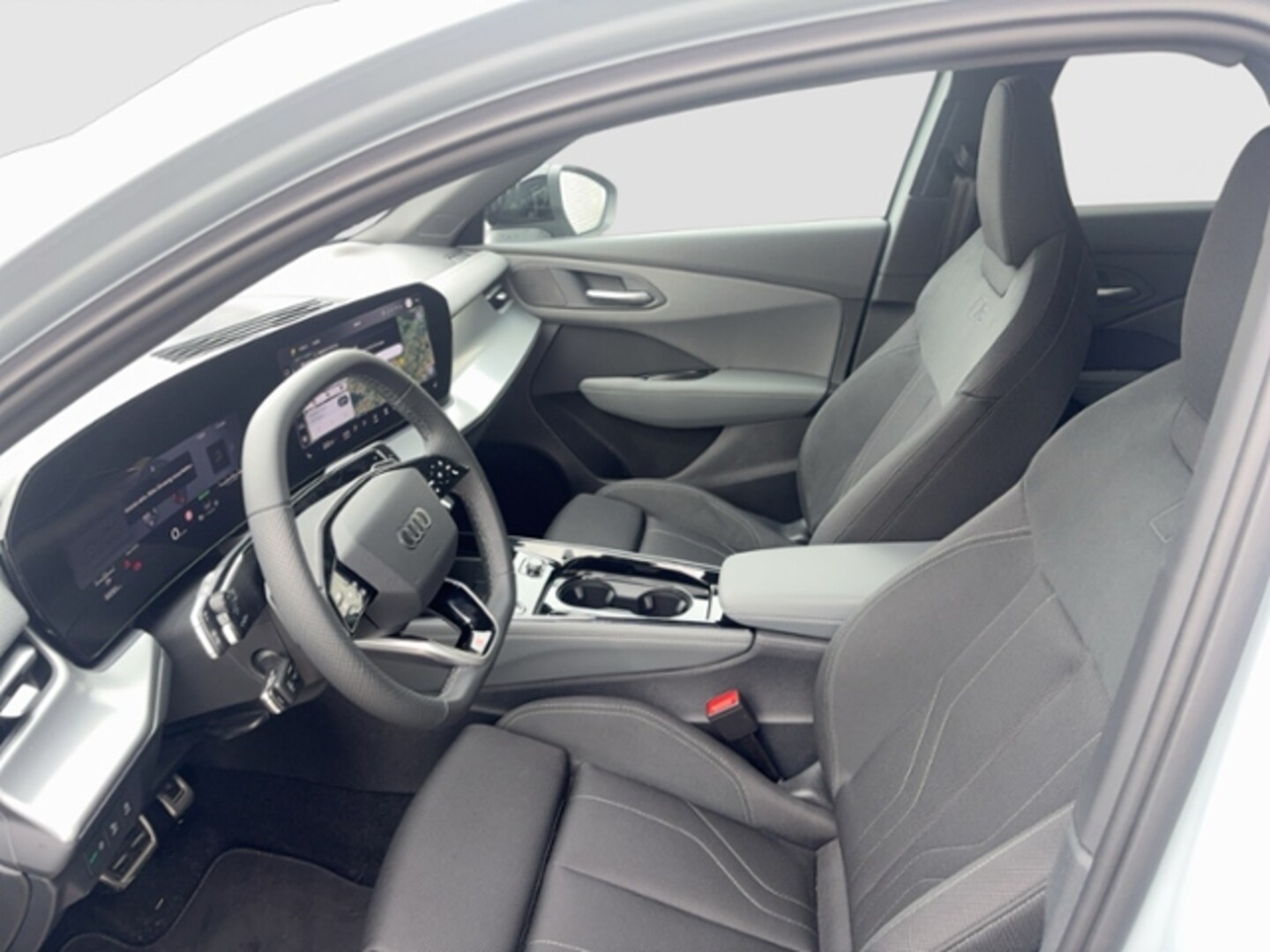 Bild über Audi Q3 SUV TDI 110 kW S tronic - für weitere Informationen kontaktieren Sie den Audi Partner