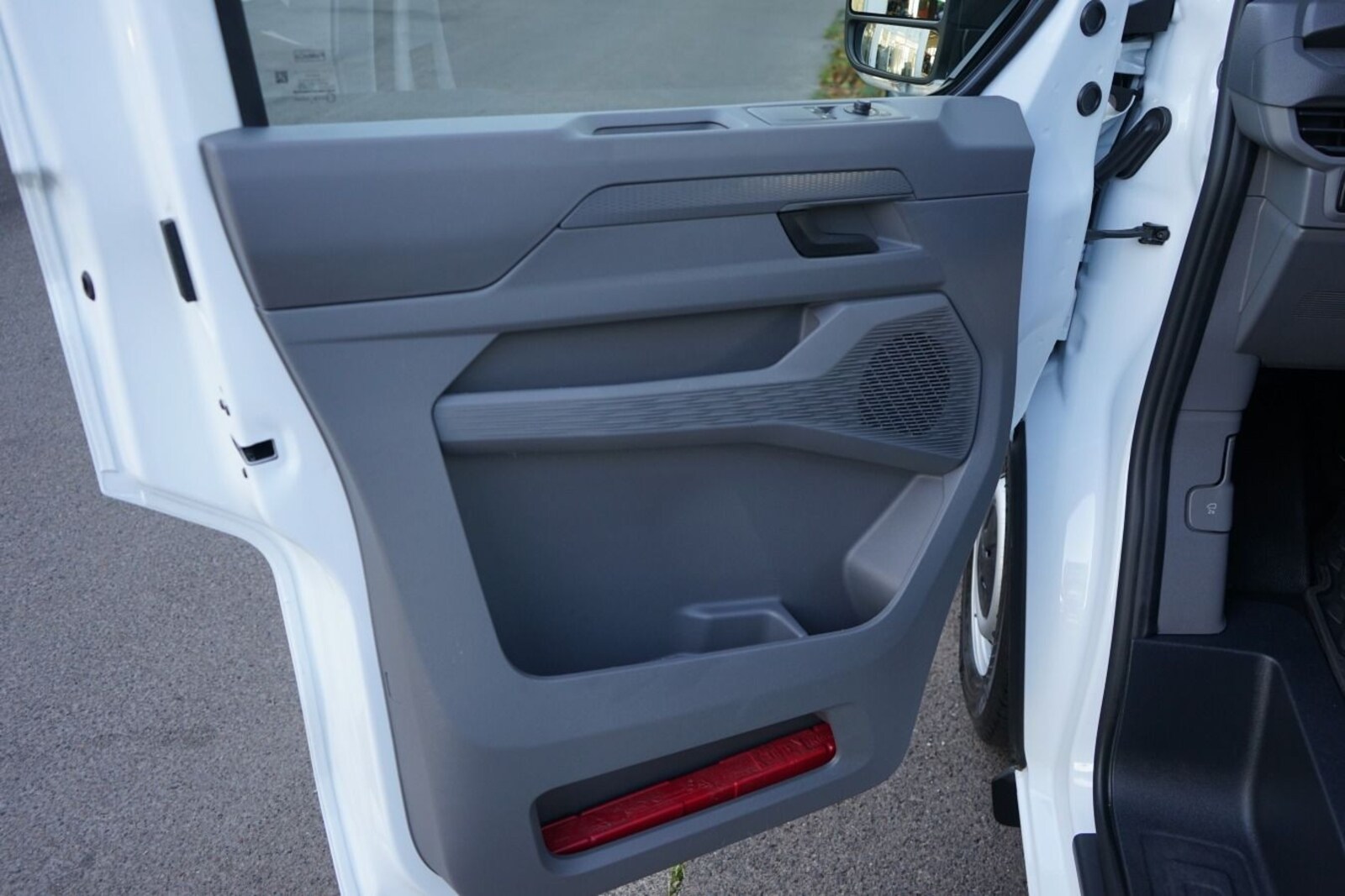 Volkswagen Transporter Kasten langer Radstand – Bild 18