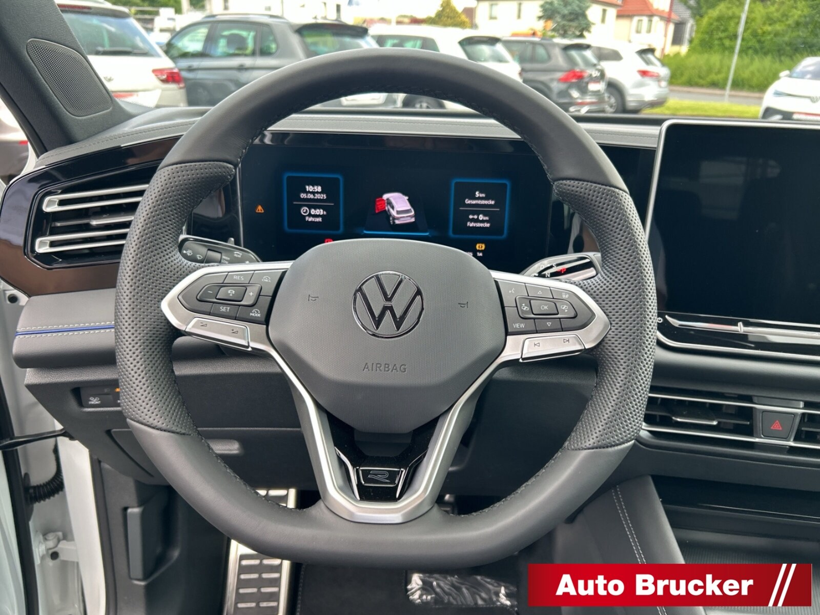 Volkswagen Tiguan – Bild 12