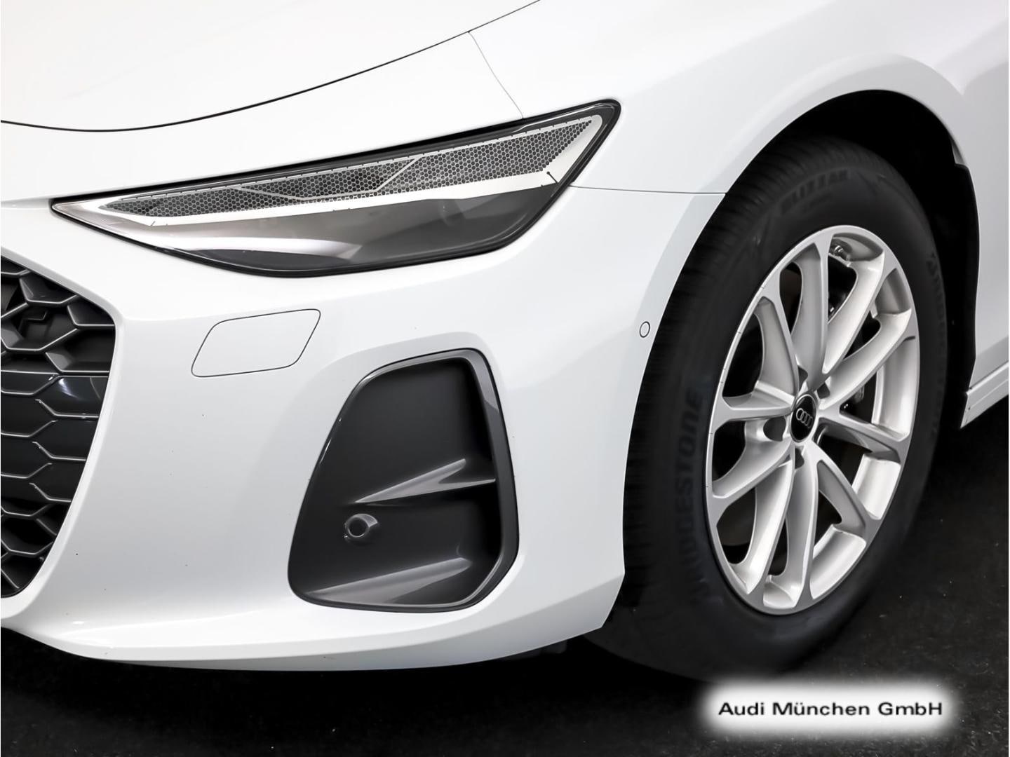 Bild über Audi A6 Avant TDI quattro 150 kW S tronic - für weitere Informationen kontaktieren Sie den Audi Partner