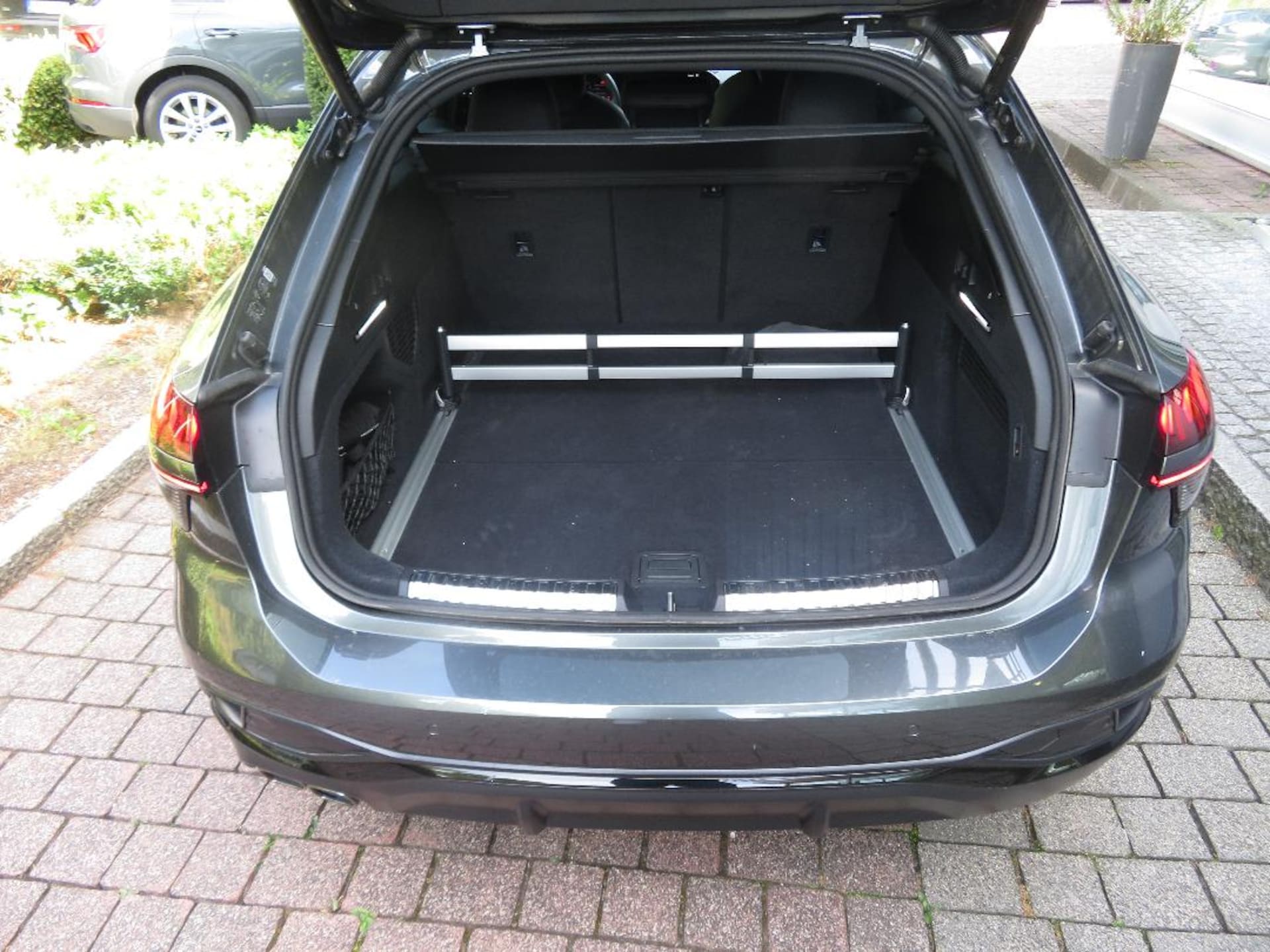 Audi A6 Avant S line
