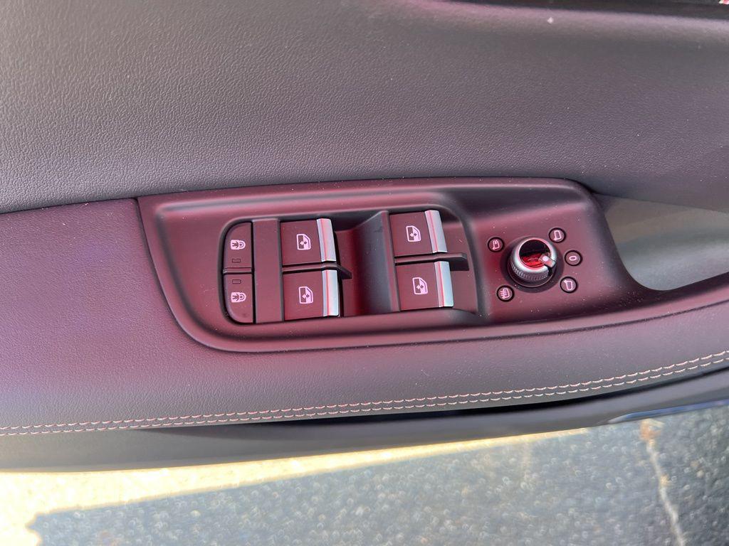 2025 Audi Q7 Premium Plus - Photo 28