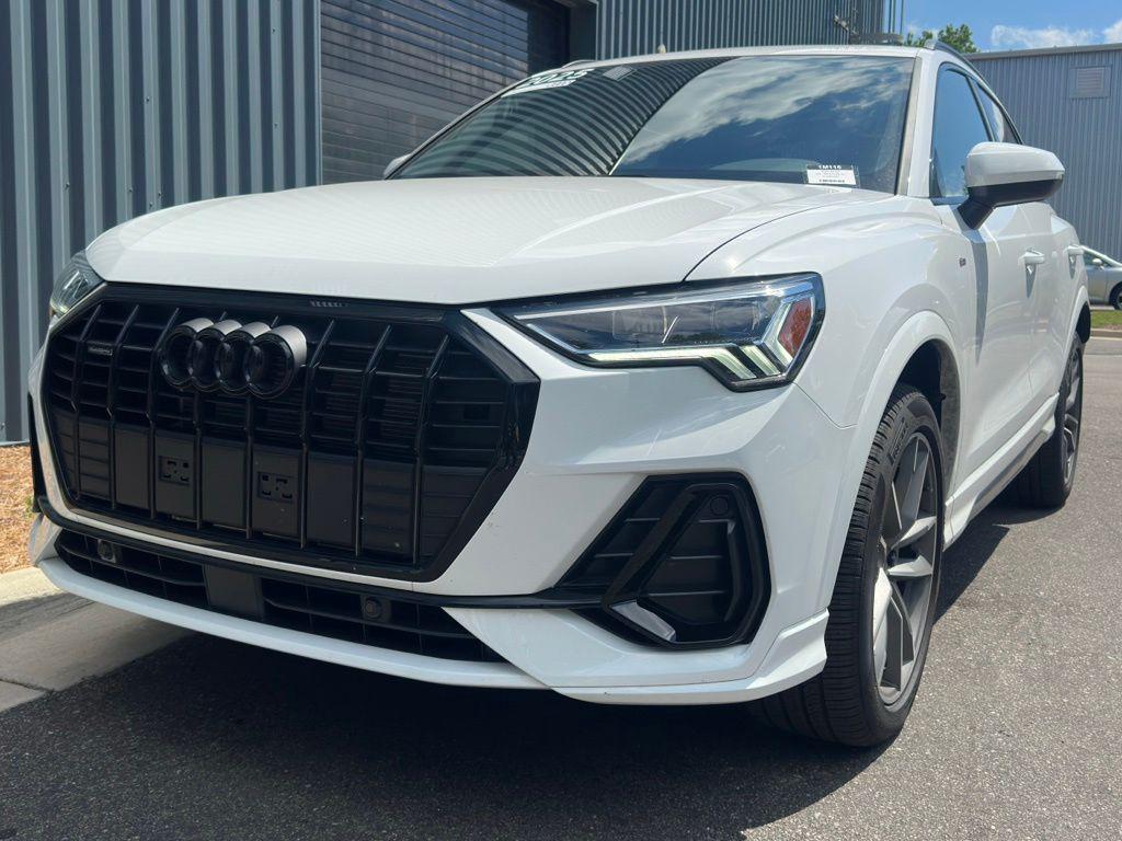 2025 Audi Q3 45 TFSI S Line Premium quattro's photo