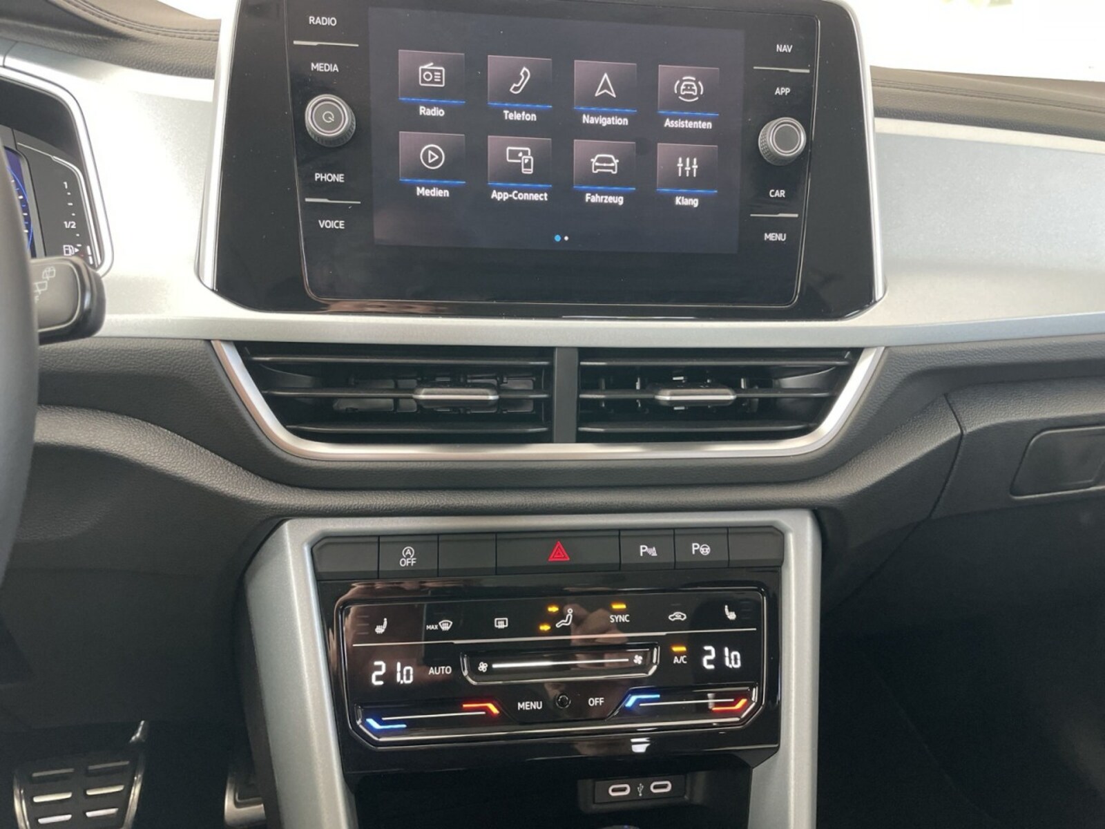 Volkswagen T-Roc – Bild 12